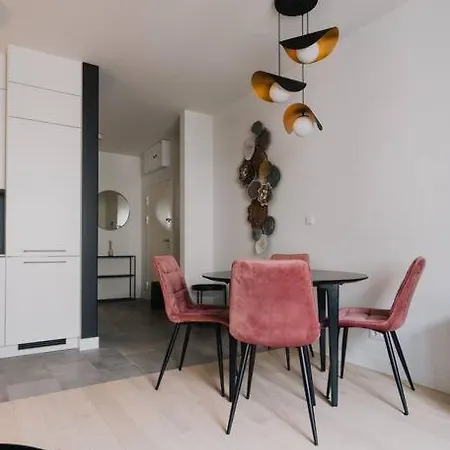 Apartment Old Town Wyspa Slodowa, Ostrow Tumski