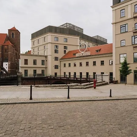 Old Town Wyspa Slodowa, Ostrow Tumski Apartment